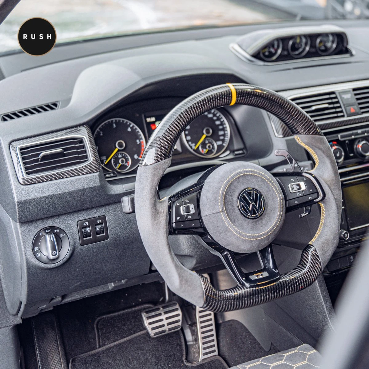 RUSH Interieur Reiniger - Bekleding Reiniger - Auto Wassen - Schoonmaken - Auto Accessories - Interior Care 300ml - Afbeelding 7