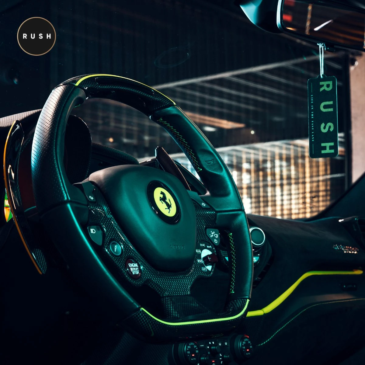 RUSH Interieur Reiniger - Bekleding Reiniger - Auto Wassen - Schoonmaken - Auto Accessories - Interior Care 300ml - Afbeelding 11